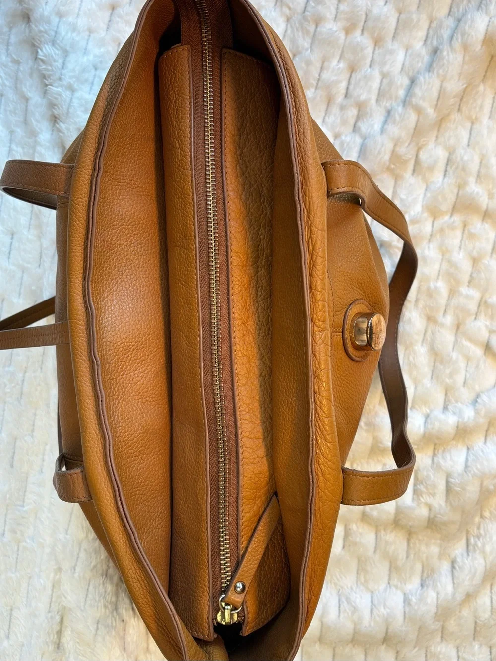 Stella & Max Tan Pebbled Leather Tote Bag Gold Hardware Structured Shoulder Bag